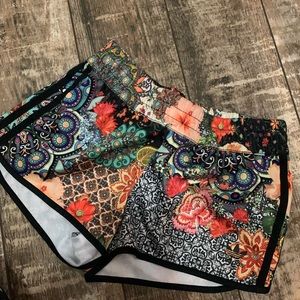 Adidas super cute shorts xsmall perfect condition